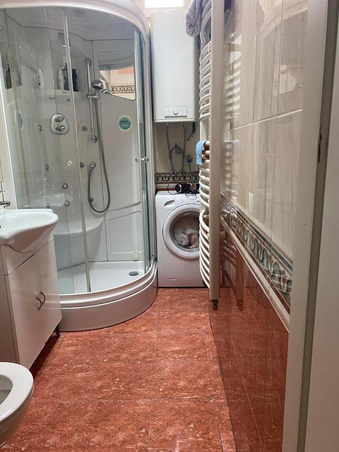 Mika Apartman Appartamento Abbazia Esterno foto