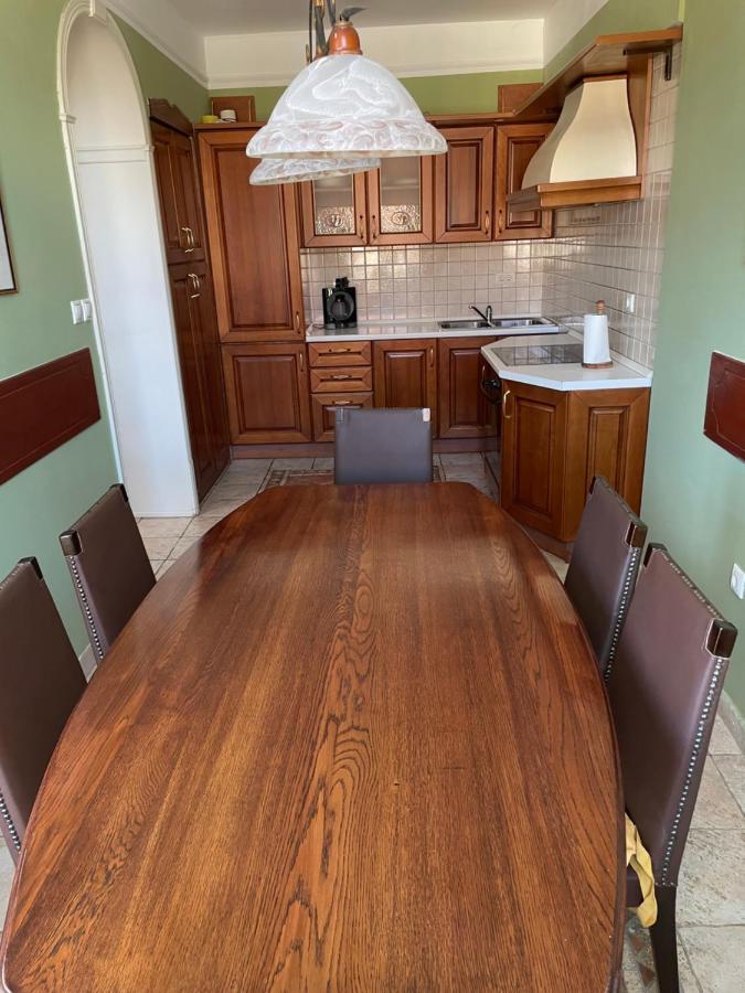 Mika Apartman Appartamento Abbazia Esterno foto